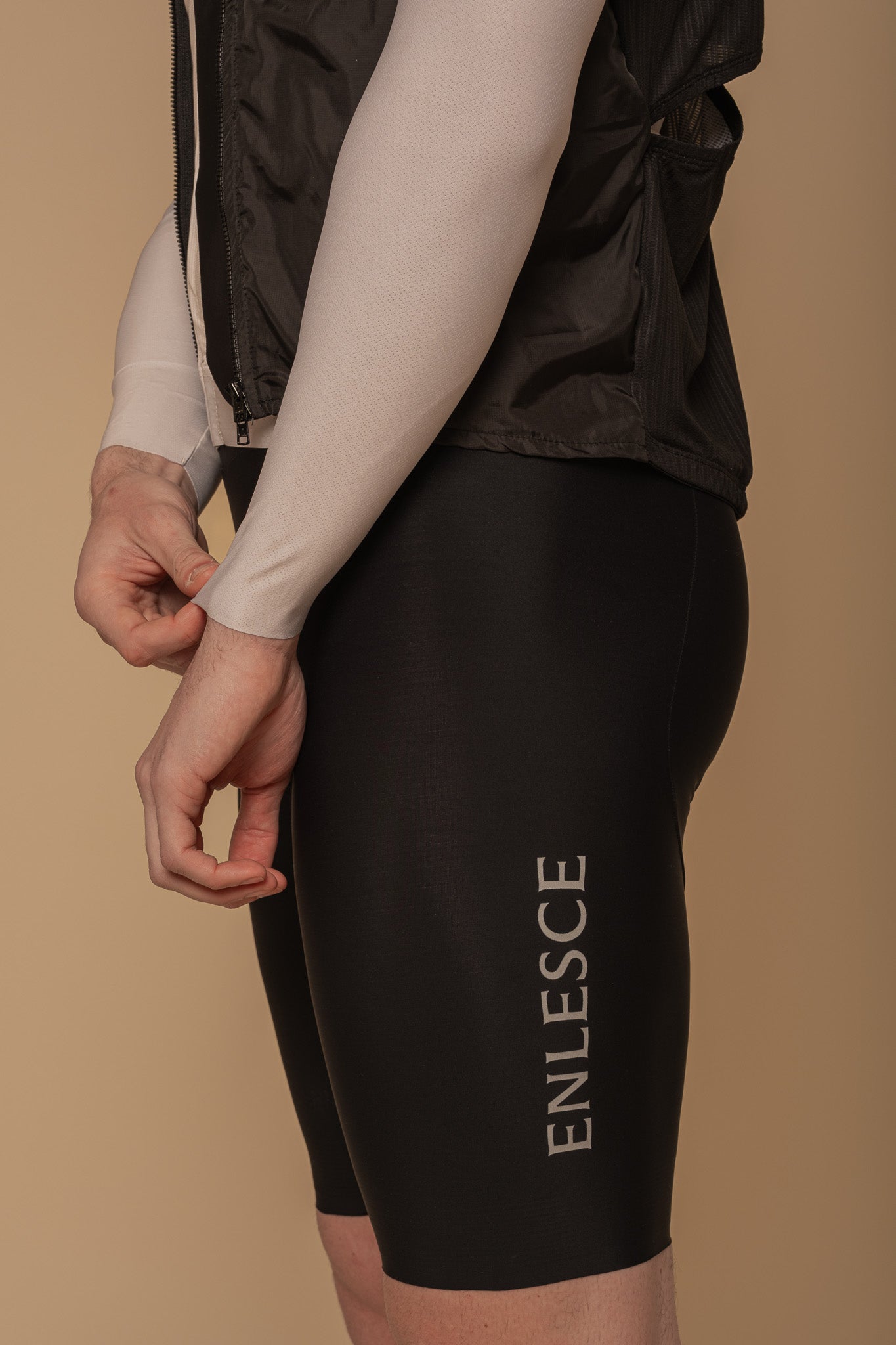 Mens Capsule Bibs